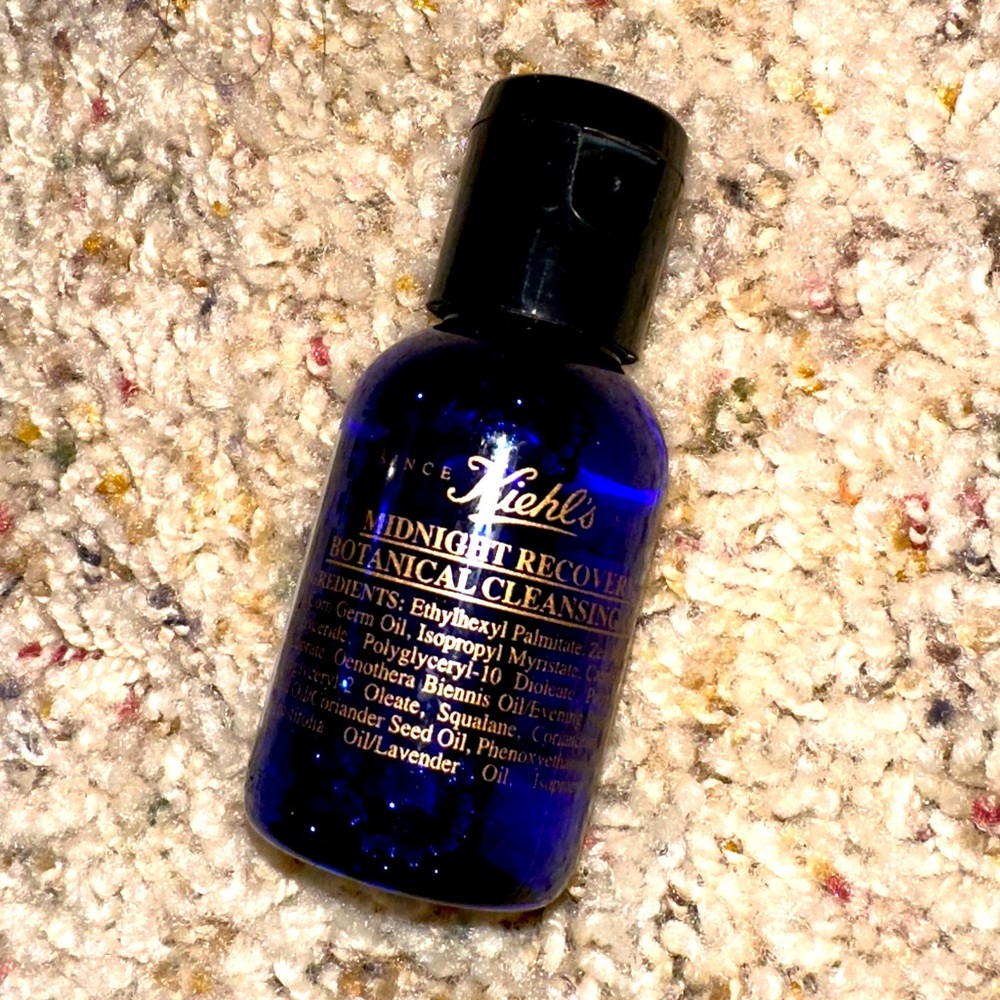 NWOT kiehls Midnight Recovery Botanical Cleansing Oil 1.4fl oz